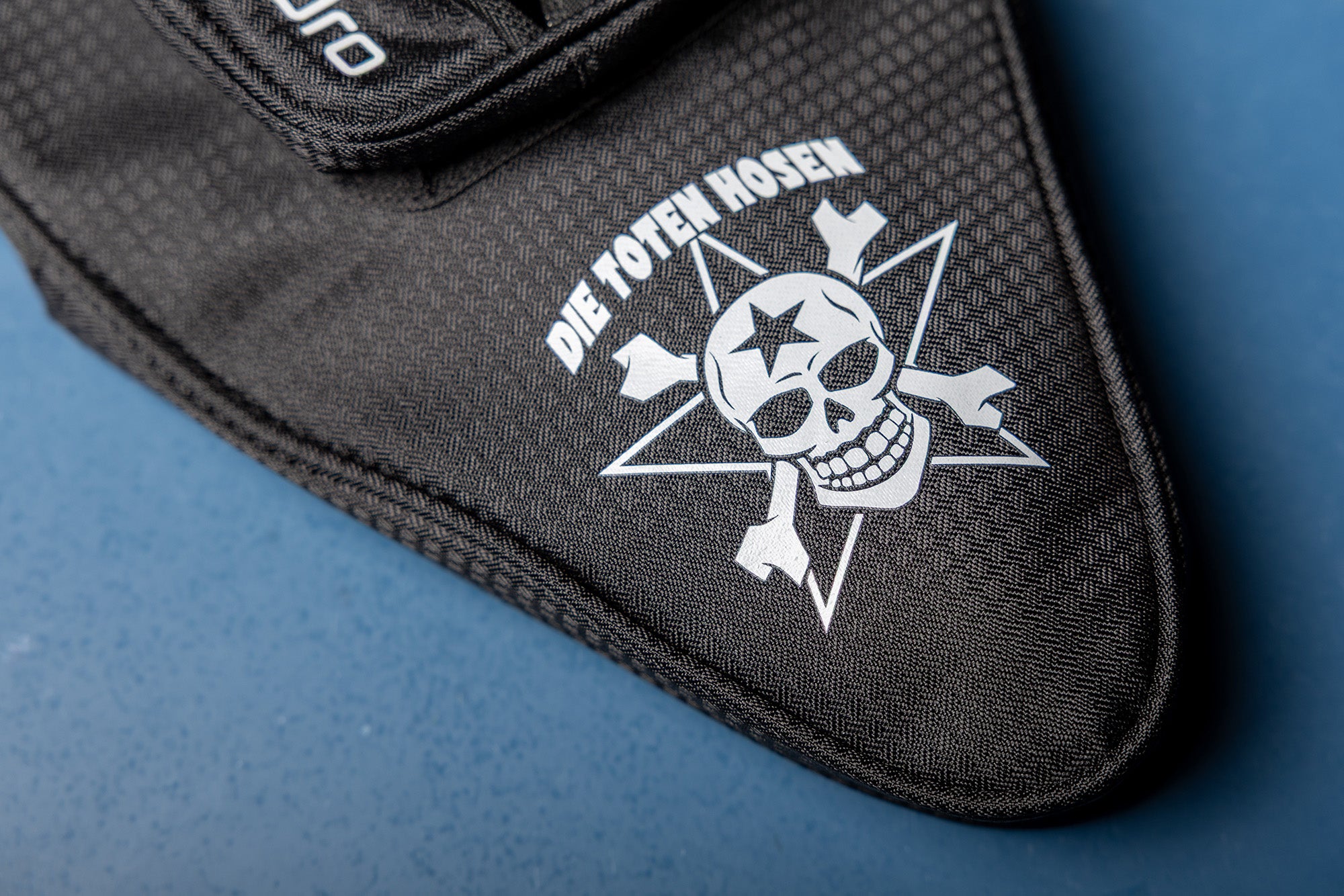 Andro basic bathoes "Die Toten Hosen"